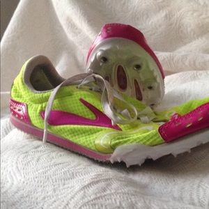 Brooks PR Mid distance/distance track spikes